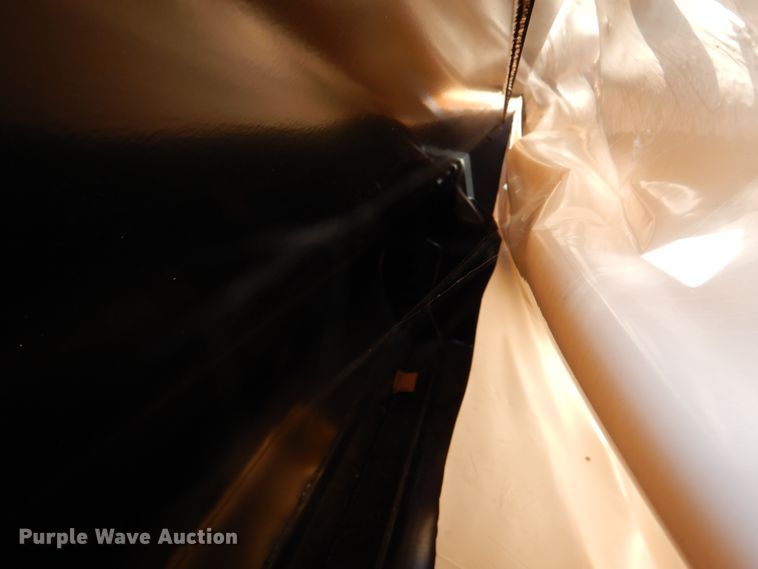 image for item ED9830 Caterpillar 89"W four-in-one loader bucket