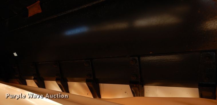 image for item ED9830 Caterpillar 89"W four-in-one loader bucket