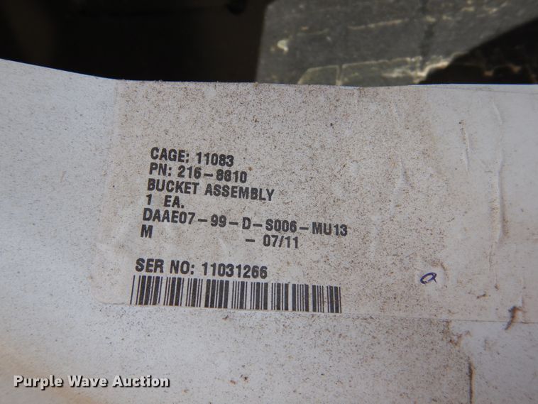 image for item ED9830 Caterpillar 89"W four-in-one loader bucket