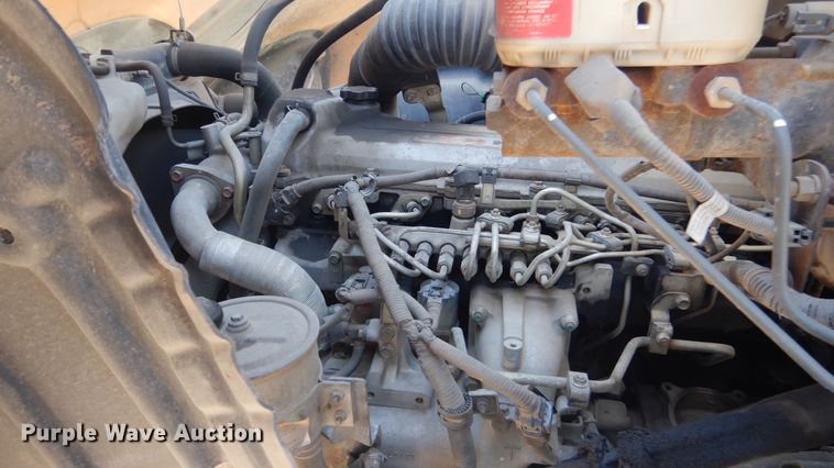 image for item ES9650 2007 Hino 268  box truck