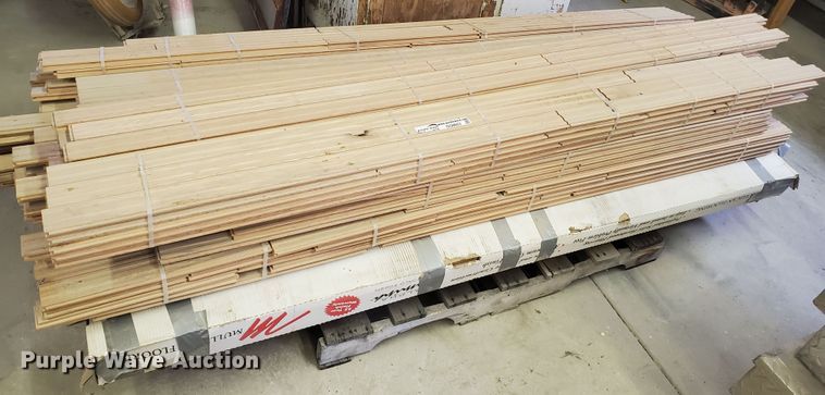 image for item GQ9663 Hard wood flooring