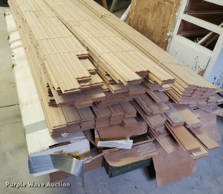 image for item GQ9663 Hard wood flooring