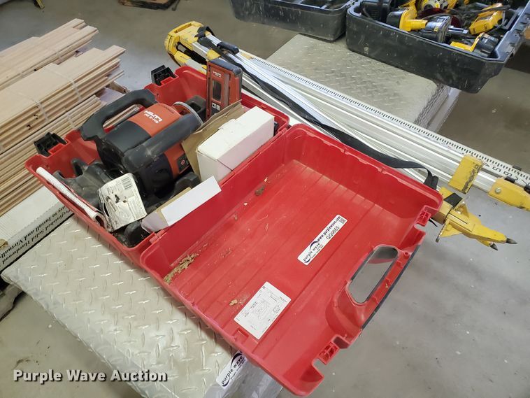 image for item GQ9665 Hiliti PR2 HS  rotating laser level