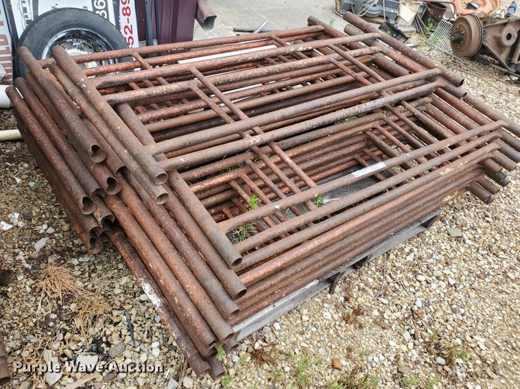 image for item GQ9671 Metal scaffolding