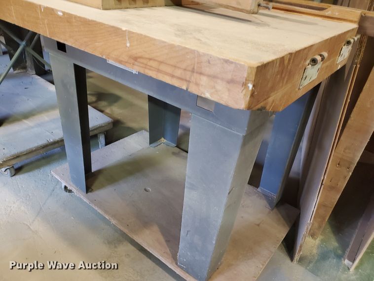 image for item GQ9679 DeWalt radial arm saw