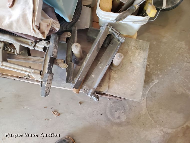 image for item GQ9688 Tools