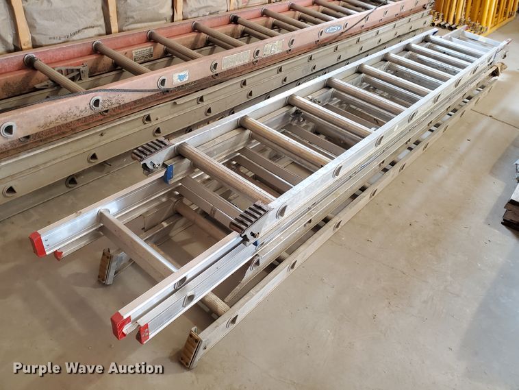 image for item GQ9691 (6) extension ladders