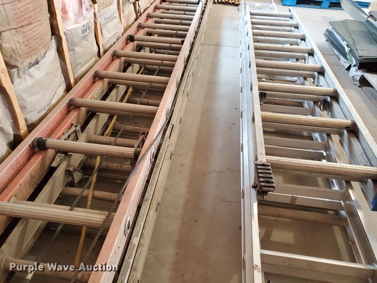 image for item GQ9691 (6) extension ladders