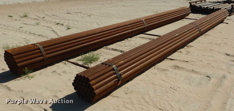 image for item HC9189 Approximately 37 pipes