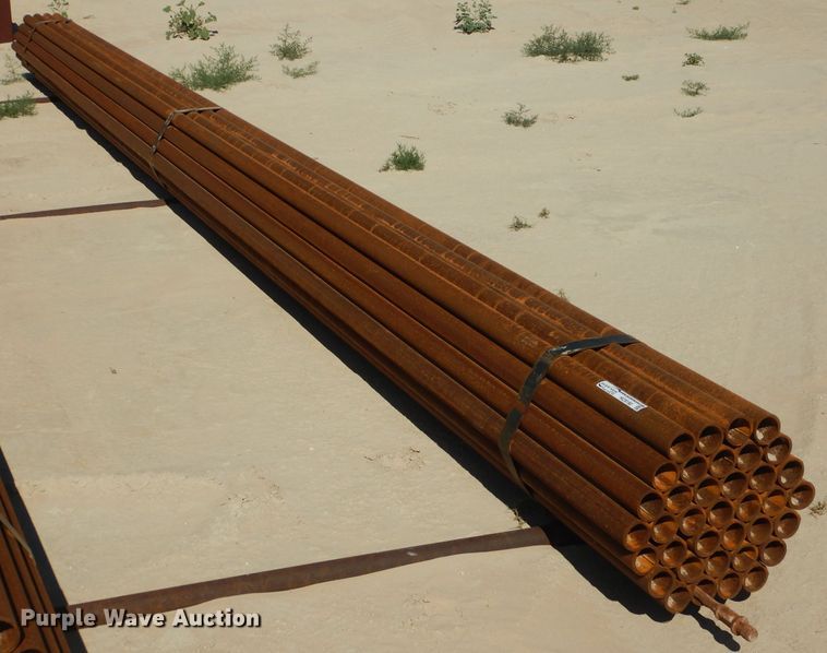 image for item HC9190 Approximately 37 pipes