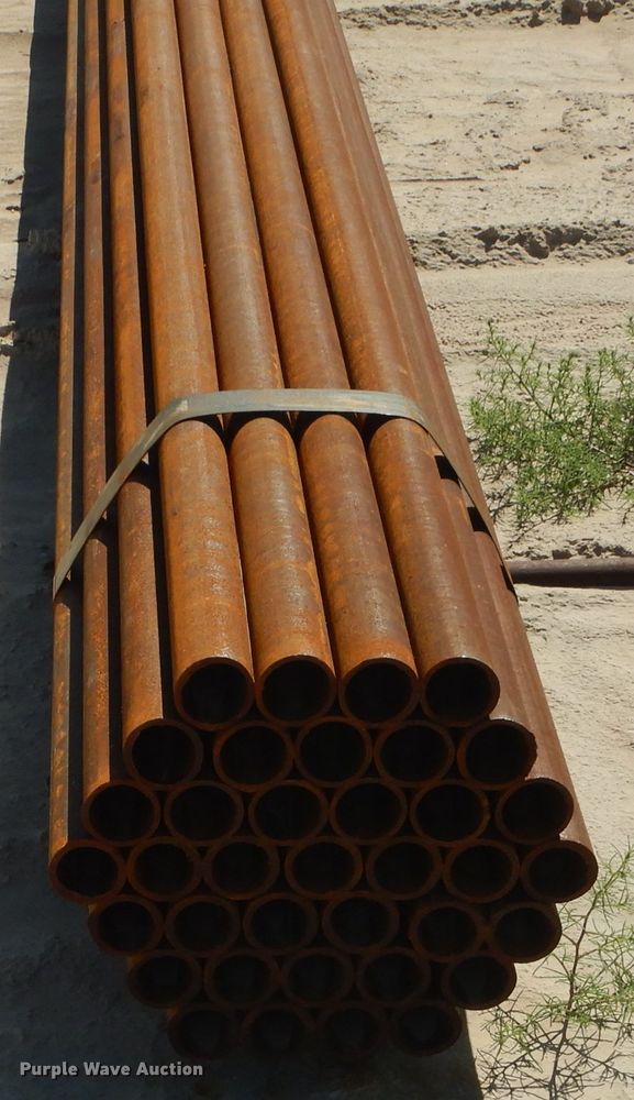 image for item HC9190 Approximately 37 pipes