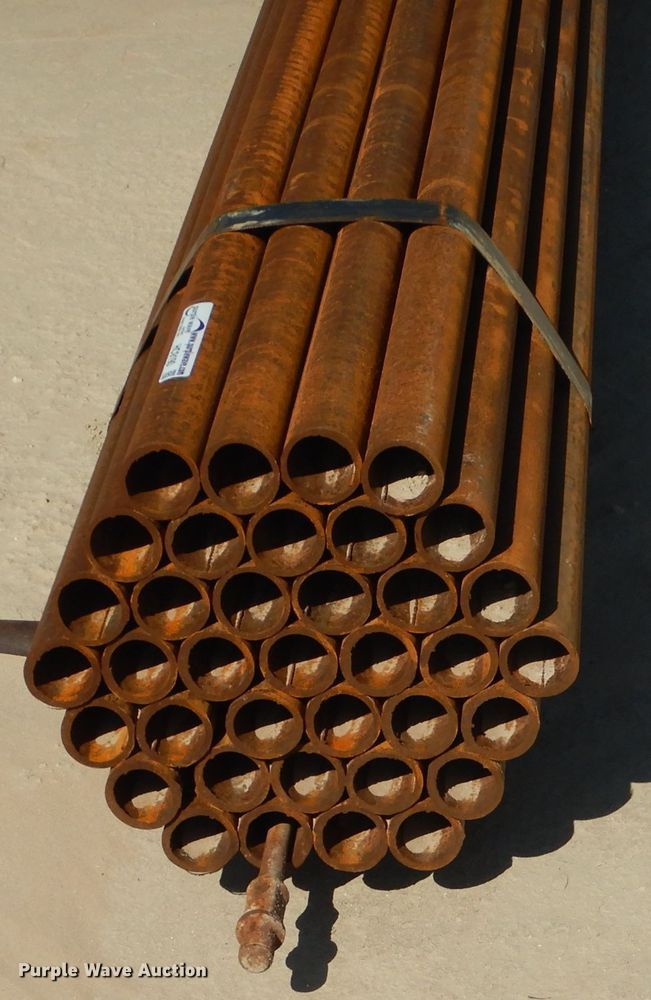 image for item HC9190 Approximately 37 pipes