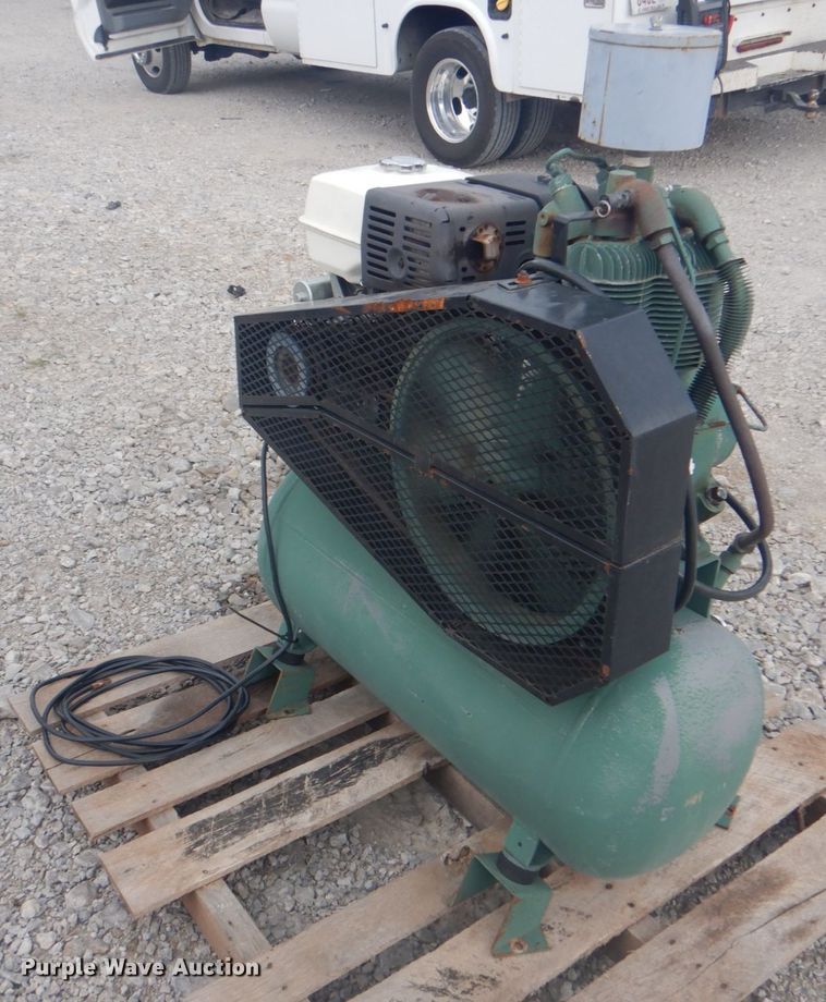 image for item HT9393 Champion  air compressor
