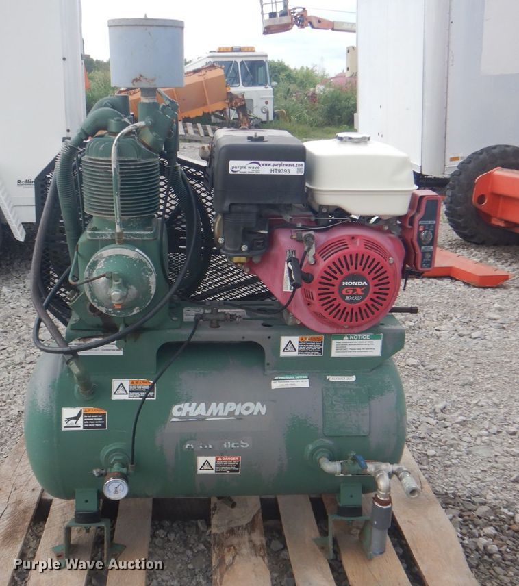 image for item HT9393 Champion  air compressor