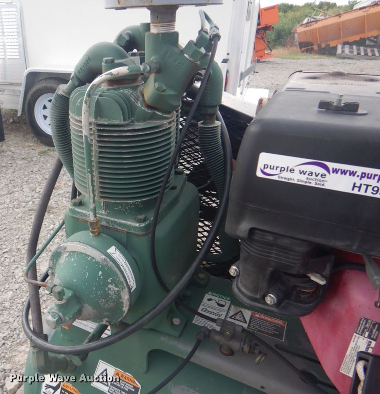 image for item HT9393 Champion  air compressor