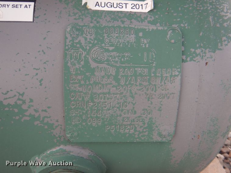 image for item HT9393 Champion  air compressor