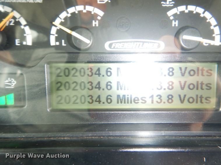 image for item HT9401 2011 Thomas Built Buses Saf-T-Liner  coach bus