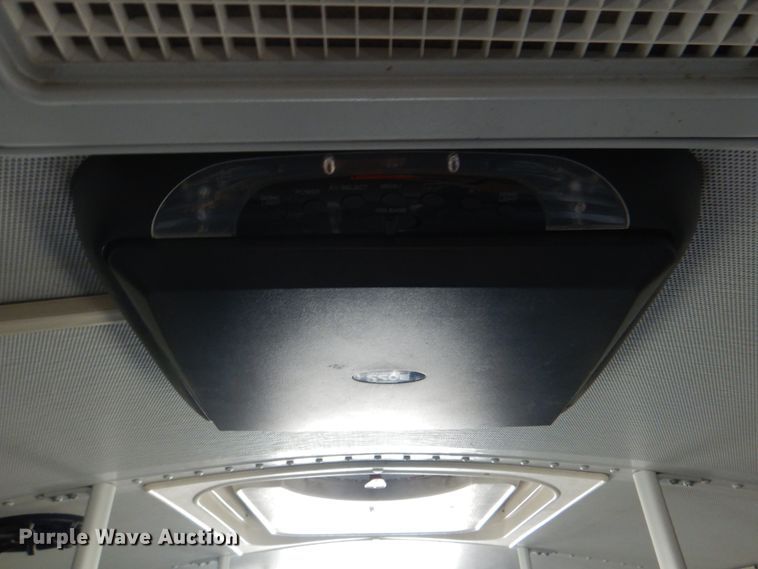 image for item HT9401 2011 Thomas Built Buses Saf-T-Liner  coach bus