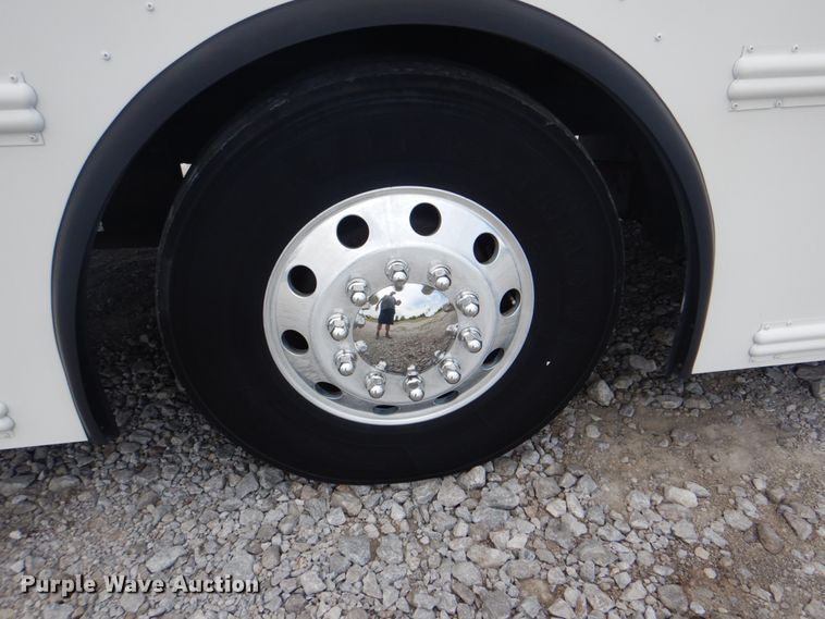 image for item HT9401 2011 Thomas Built Buses Saf-T-Liner  coach bus