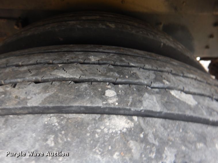 image for item HT9401 2011 Thomas Built Buses Saf-T-Liner  coach bus