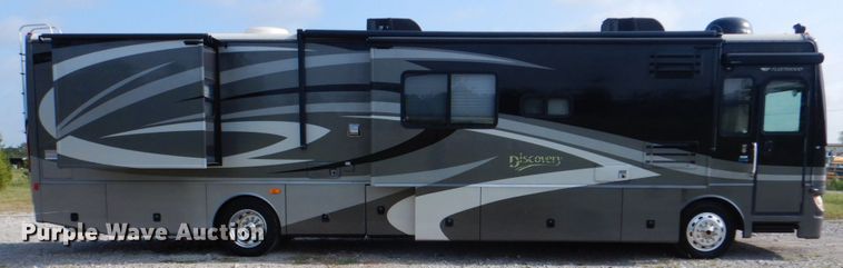 image for item HT9404 2008 Fleetwood Discovery  RV