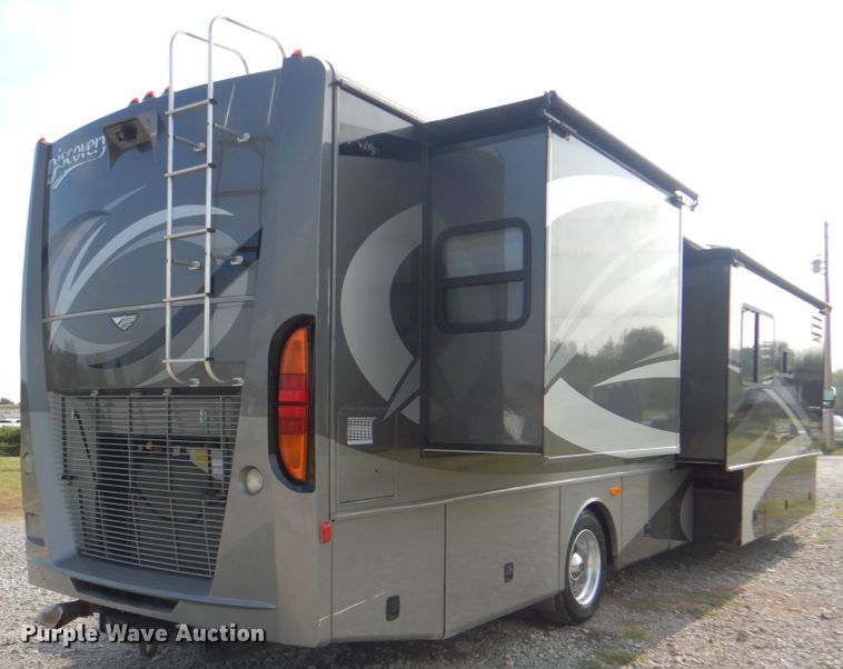 image for item HT9404 2008 Fleetwood Discovery  RV