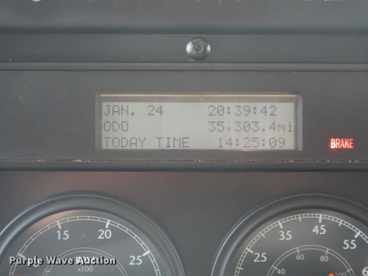 image for item HT9404 2008 Fleetwood Discovery  RV