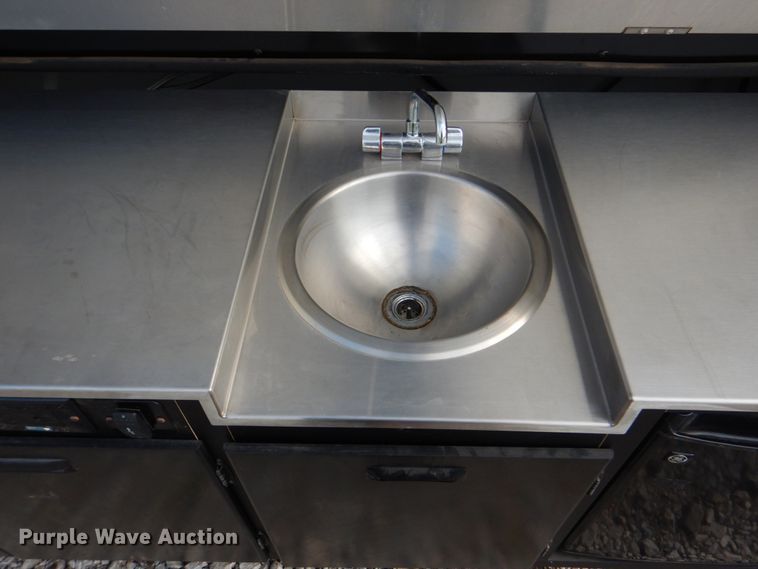 image for item HT9404 2008 Fleetwood Discovery  RV