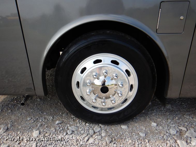 image for item HT9404 2008 Fleetwood Discovery  RV