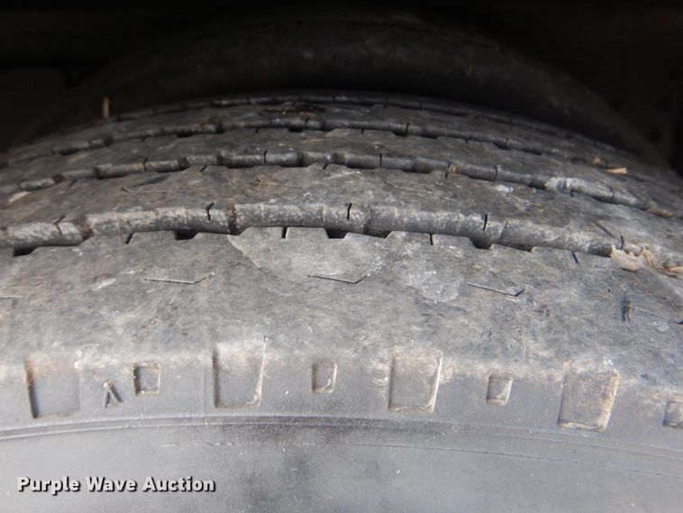 image for item HT9404 2008 Fleetwood Discovery  RV