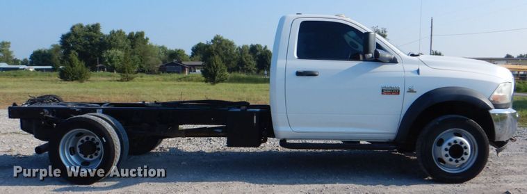 image for item HT9410 2011 Dodge Ram 5500HD  truck cab and chassis