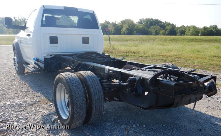 image for item HT9410 2011 Dodge Ram 5500HD  truck cab and chassis