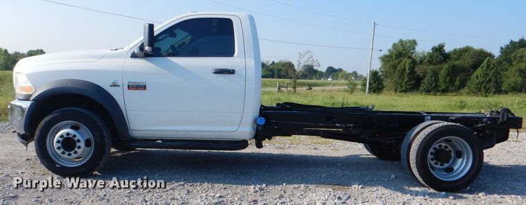 image for item HT9410 2011 Dodge Ram 5500HD  truck cab and chassis