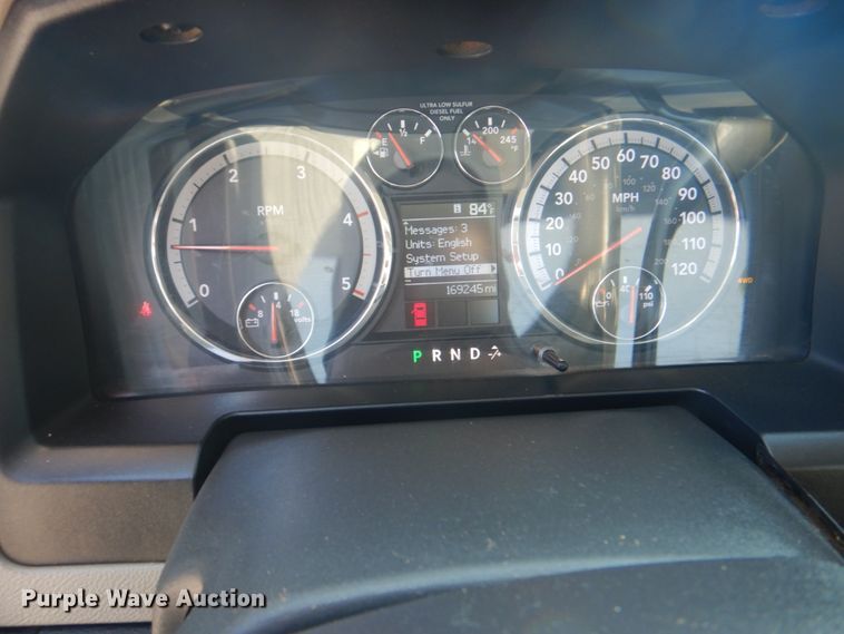 image for item HT9410 2011 Dodge Ram 5500HD  truck cab and chassis