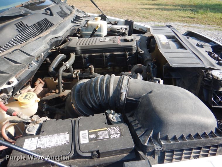 image for item HT9410 2011 Dodge Ram 5500HD  truck cab and chassis