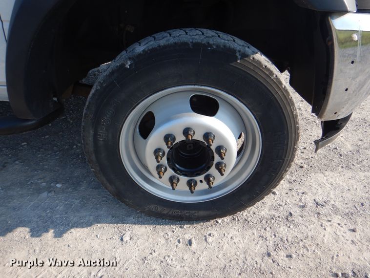 image for item HT9410 2011 Dodge Ram 5500HD  truck cab and chassis