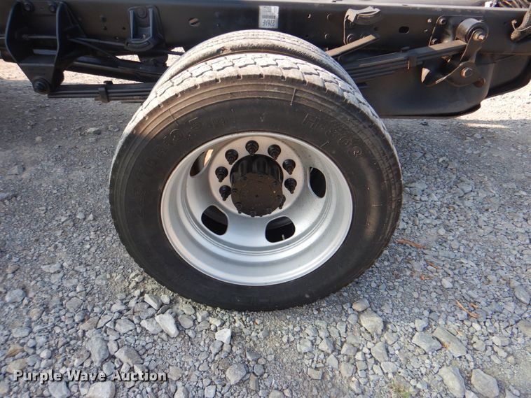 image for item HT9410 2011 Dodge Ram 5500HD  truck cab and chassis