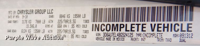 image for item HT9410 2011 Dodge Ram 5500HD  truck cab and chassis