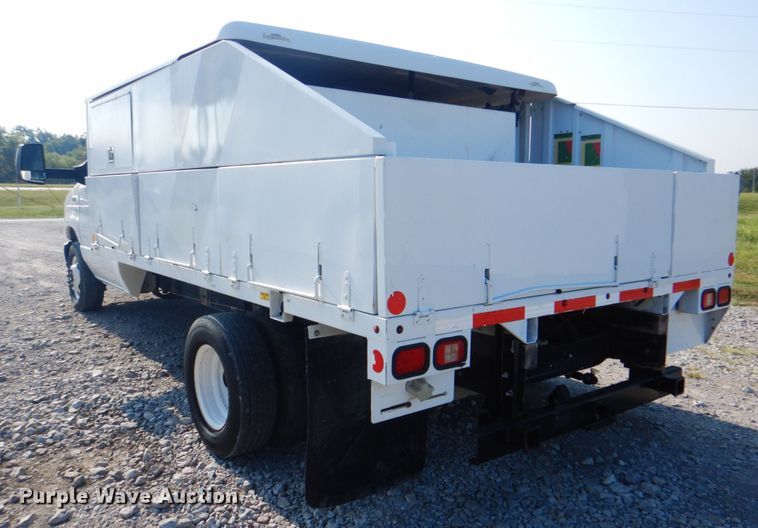 image for item HT9411 2012 Ford E450 Super Duty  sprayer truck