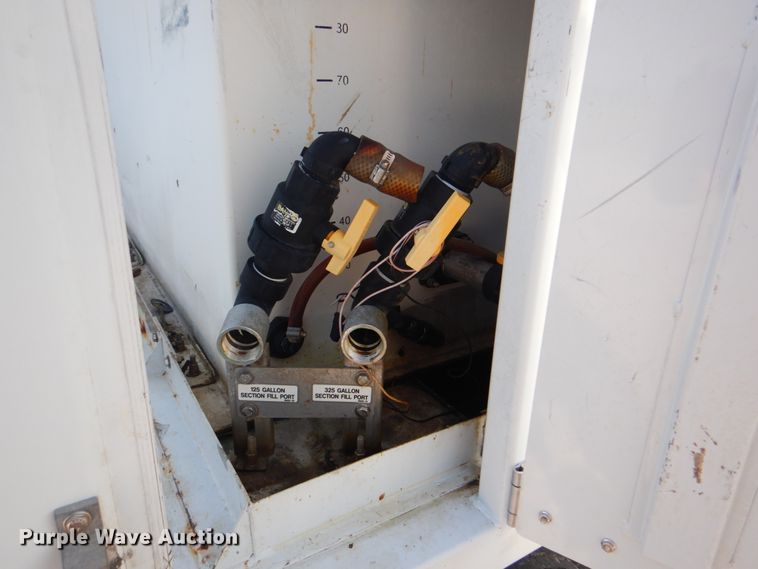 image for item HT9411 2012 Ford E450 Super Duty  sprayer truck