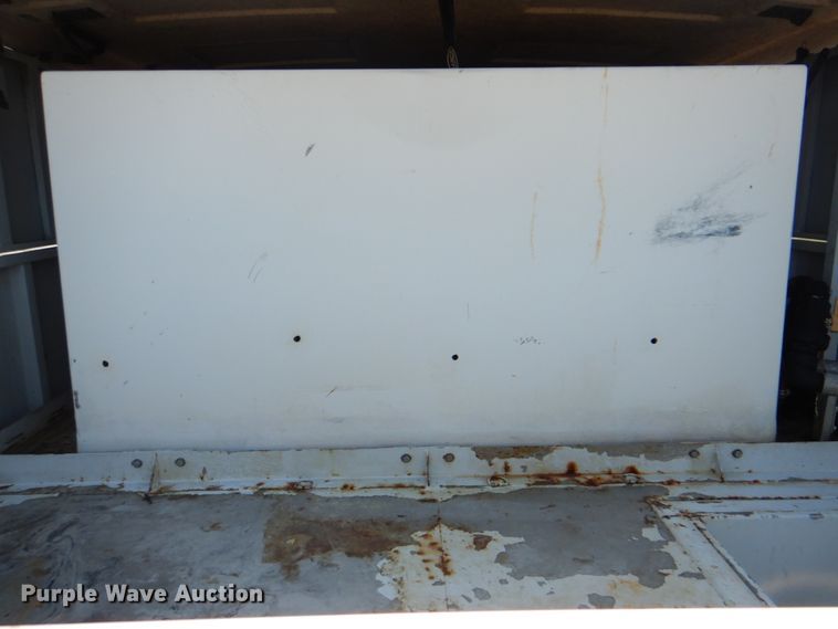 image for item HT9411 2012 Ford E450 Super Duty  sprayer truck