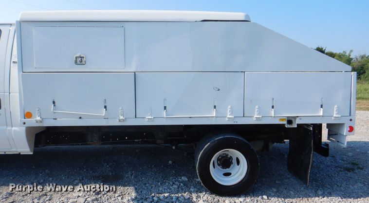 image for item HT9411 2012 Ford E450 Super Duty  sprayer truck