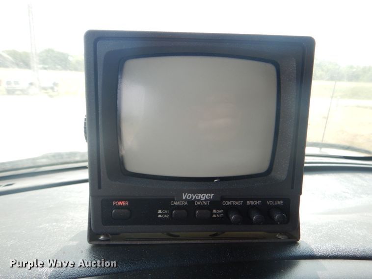 image for item HT9420 2007 Chevrolet C7500  command center truck