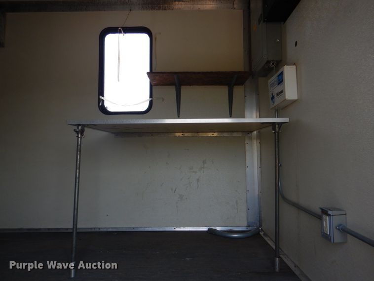 image for item HT9420 2007 Chevrolet C7500  command center truck