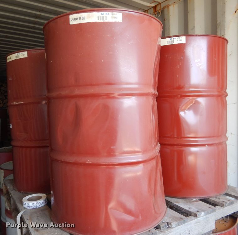 image for item HU9260 (9) 55 gallon drums of 95-140 gear oil