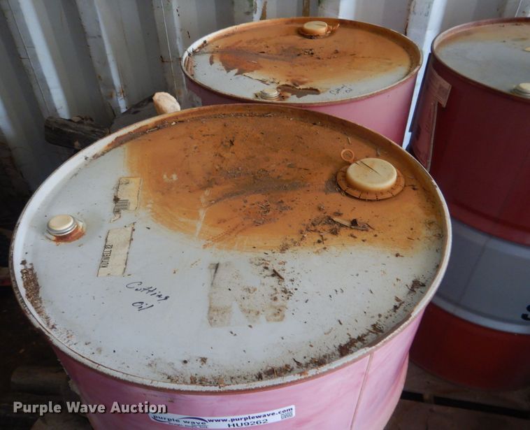 image for item HU9262 Kutwell 82 cutting oil