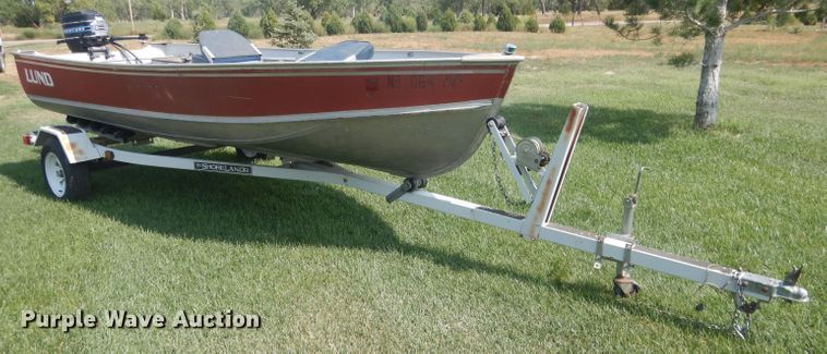 image for item HU9267 1989 Lund American  boat