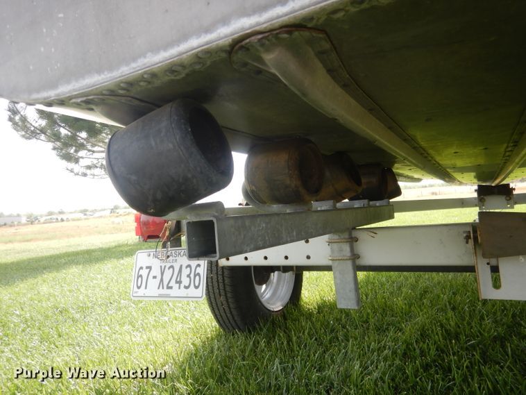 image for item HU9267 1989 Lund American  boat