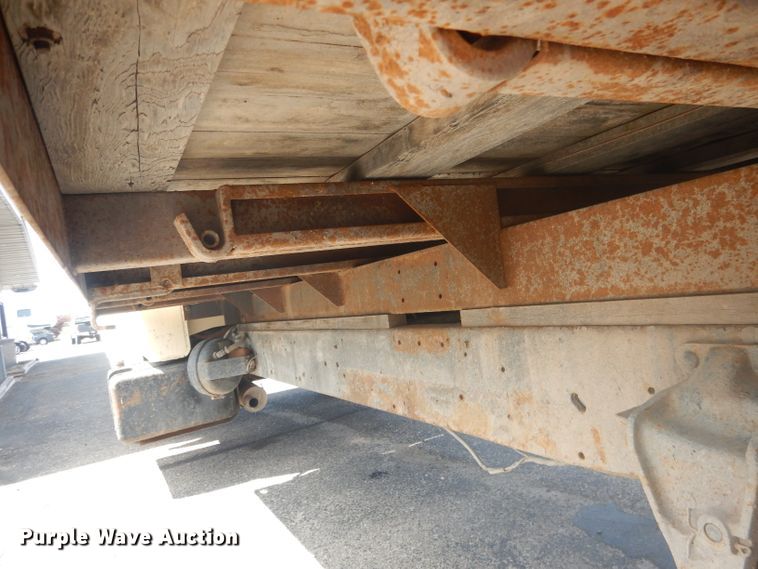 image for item HU9271 1975 Ford F700  dump truck