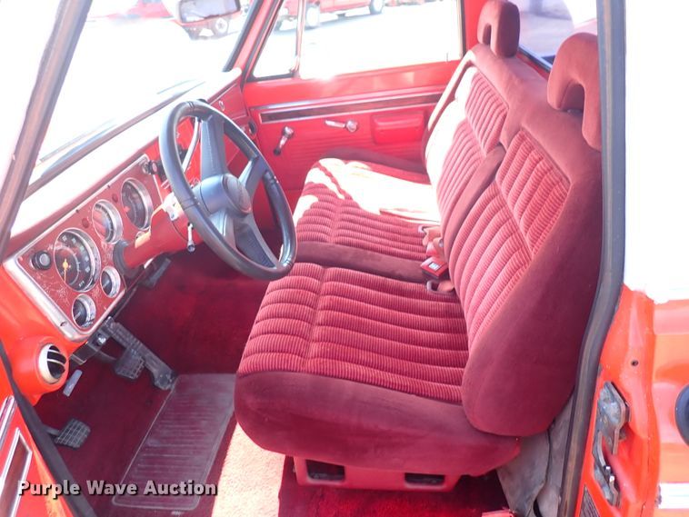 image for item IB9019 1970 GMC 1500  pickup truck